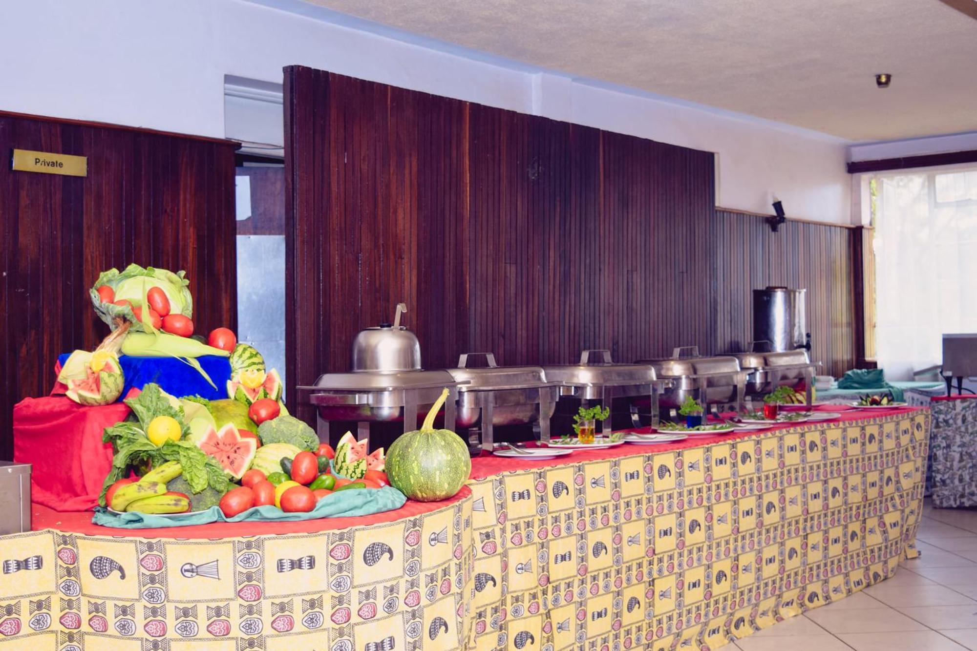 Garden Hotel Machakos Экстерьер фото